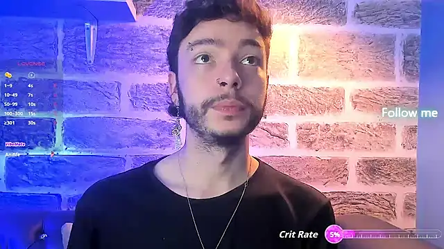 Snapshot of noah_ricci chatting on October 18, 11:09 pm noah ricci online show from October 18, 11:09 pm