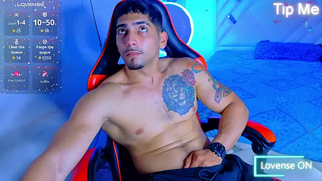 Rich boy01 online show from September 19, 8:08 pm