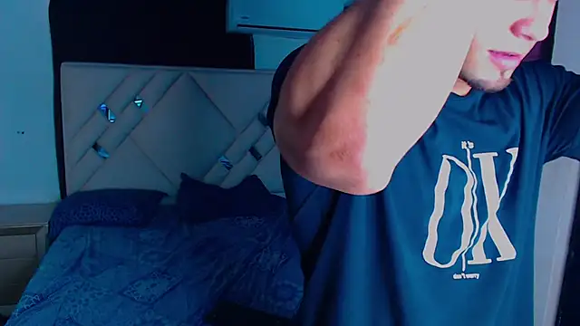 Rich boy01 online show from March 5, 1:50 pm