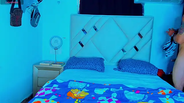 Rich boy01 online show from December 29, 7:22 pm