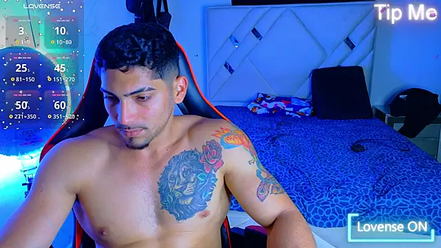 Rich boy01 online show from September 10, 6:39 pm