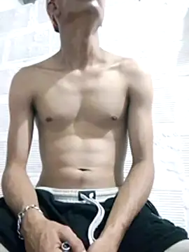 JaiderYeuriel online show from December 13, 9:43 pm