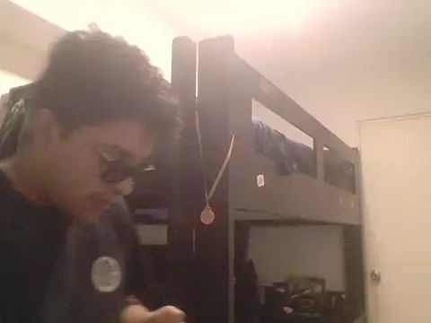 mateomalp675 90 online show from April 2, 12:46 pm