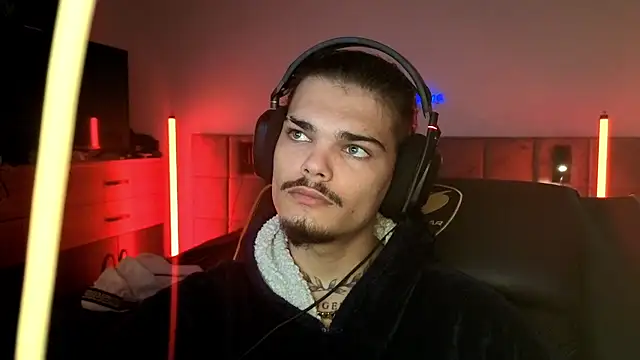 JordanShow online show from October 5, 6:12 pm