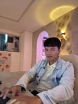 Logan smith1 online show from October 24, 5:53 am