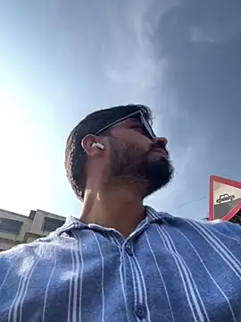 hotboysammy online show from January 29, 5:19 am