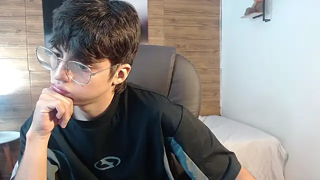 jhoellx online show from September 9, 8:19 pm