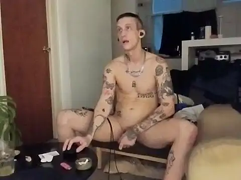 Snapshot of FakkaKaine_ chatting on March 2, 10:34 pm FakkaKaine online show from March 2, 10:34 pm