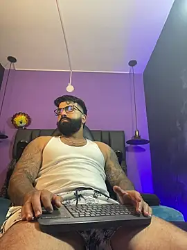 Lyon vach online show from February 15, 9:12 pm