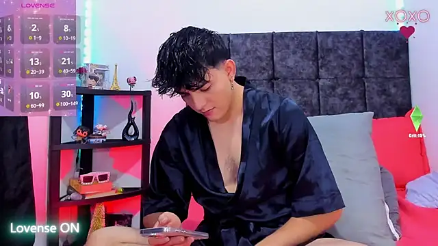 nolan twink1 online show from February 15, 4:59 pm