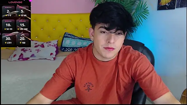 nolan twink1 online show from January 4, 5:58 pm