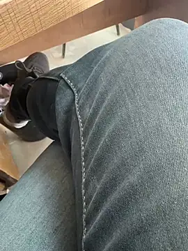 homidor online show from February 21, 9:45 am