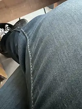 homidor online show from February 26, 2:25 pm