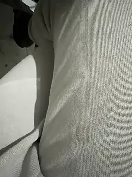 homidor online show from December 14, 9:35 pm