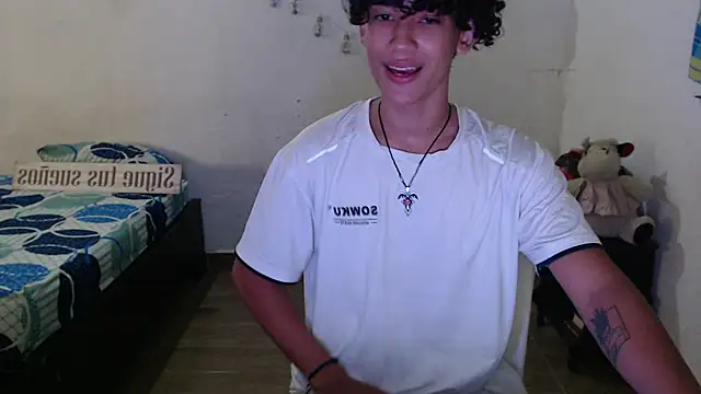 jake willianss online show from December 21, 4:19 am