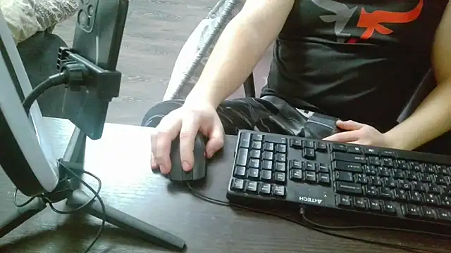 gamblingbum online show from March 6, 3:20 pm