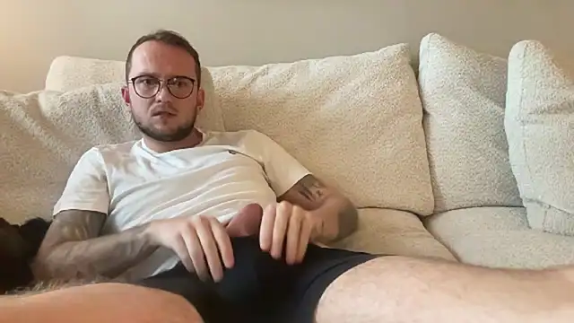 thehornyguy97 online show from October 4, 8:30 am