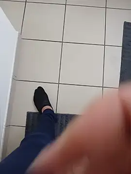 casper0303 online show from March 1, 11:21 am