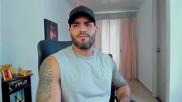 SamirHazard97 online show from January 14, 9:18 pm