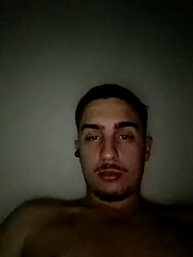 Ribeiro2313 online show from May 15, 1:14 am