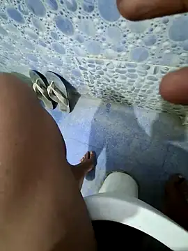 divyansh hyderabadi online show from December 5, 7:16 am