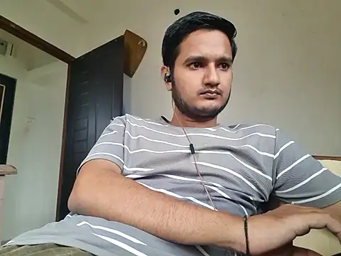 Jonrobinso online show from October 25, 3:52 am