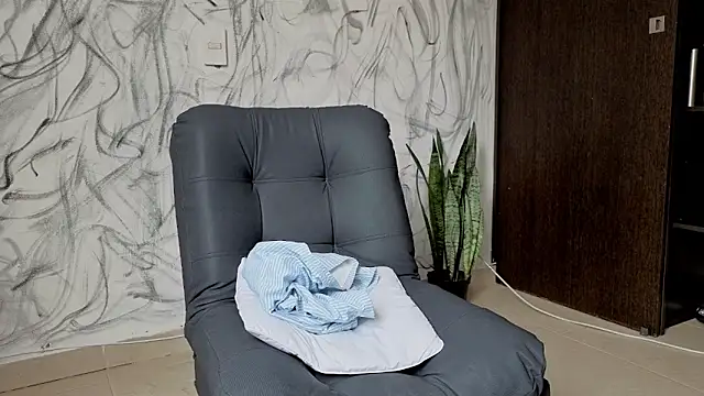 Saturno v online show from February 6, 5:10 pm