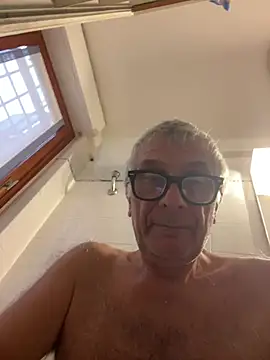 4n4l1zz4m1 online show from March 15, 5:05 pm