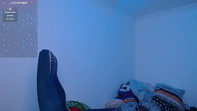 bryamado69 online show from December 5, 9:44 pm