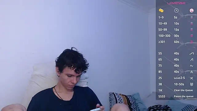 bryamado69 online show from May 27, 2:41 am