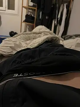 pignoufe online show from April 10, 9:11 pm