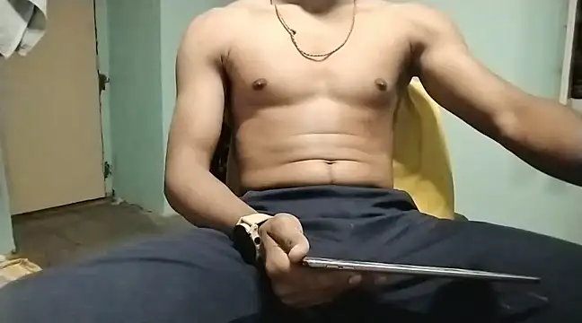 Snapshot of vicky0805 chatting on January 12, 4:08 pm vicky0805 online show from January 12, 4:08 pm