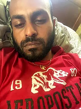 islandvybee55 online show from November 15, 5:15 pm