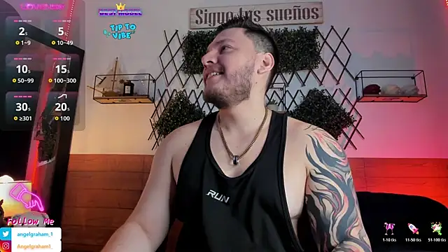 Angelgraham 1 online show from December 1, 4:32 pm