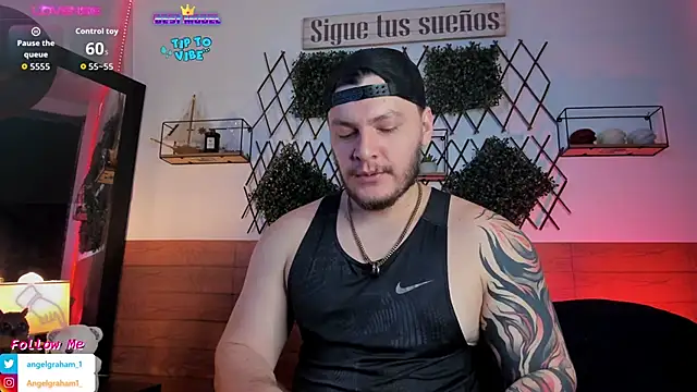 Angelgraham 1 online show from December 3, 4:46 pm