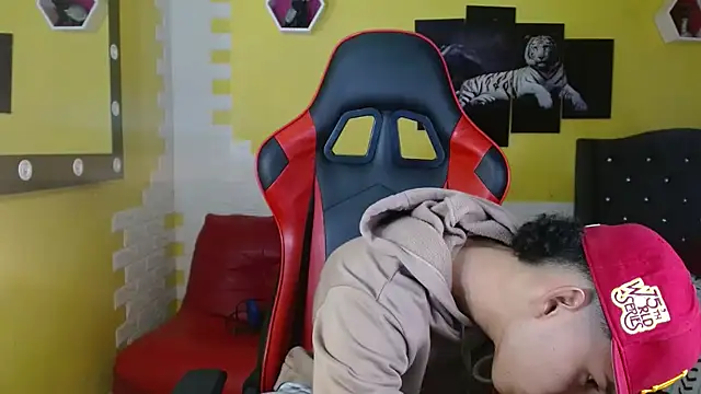 jose sexycumm online show from October 23, 8:23 pm