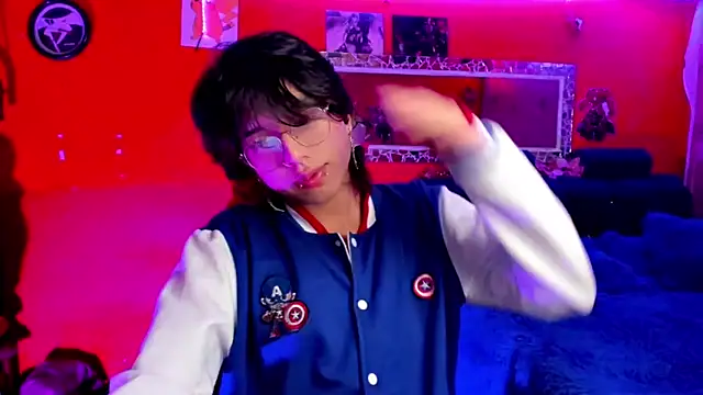 Snapshot of AnggelONfiree chatting on January 15, 1:23 am AnggelONfiree online show from January 15, 1:23 am