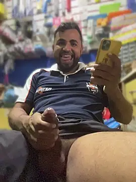 Sheik z o online show from April 8, 2:15 pm