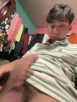 PuffingRinger online show from April 21, 5:24 am