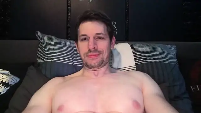 dreamwallker21 online show from March 8, 8:18 am