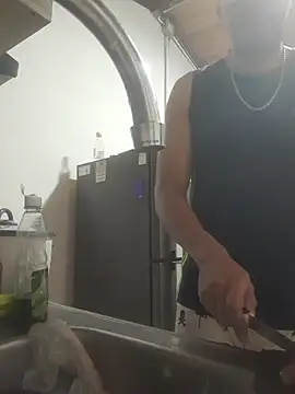 latinmartin73 online show from November 18, 10:23 pm