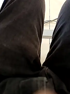 huzi518 online show from November 20, 1:38 am