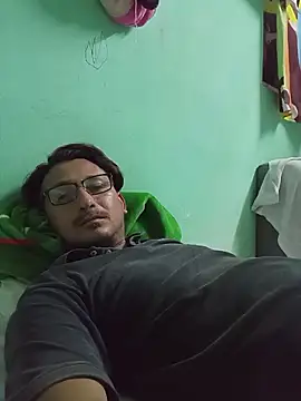 Andresguz35 online show from November 15, 4:03 am