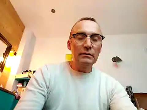 Manou1971 online show from January 27, 11:11 am