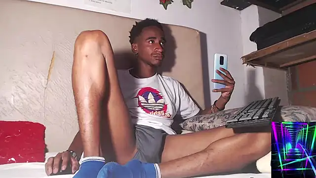 amarijones online show from February 10, 8:00 pm