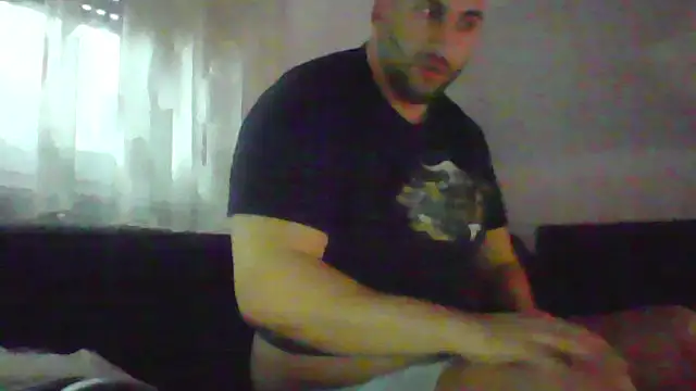 Snapshot of NewyorkDimi chatting on February 17, 11:53 pm NewyorkDimi online show from February 17, 11:53 pm