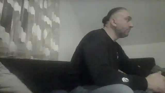 Snapshot of NewyorkDimi chatting on January 11, 8:21 pm NewyorkDimi online show from January 11, 8:21 pm