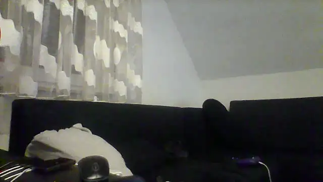 Snapshot of NewyorkDimi chatting on March 23, 4:38 am NewyorkDimi online show from March 23, 4:38 am