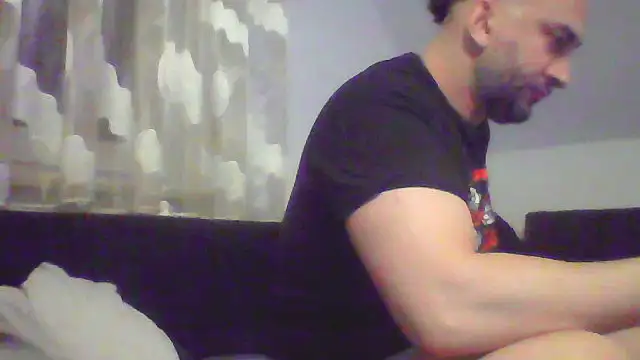 Snapshot of NewyorkDimi chatting on March 2, 4:18 am NewyorkDimi online show from March 2, 4:18 am