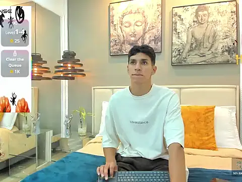 kieran derek online show from October 28, 4:37 am